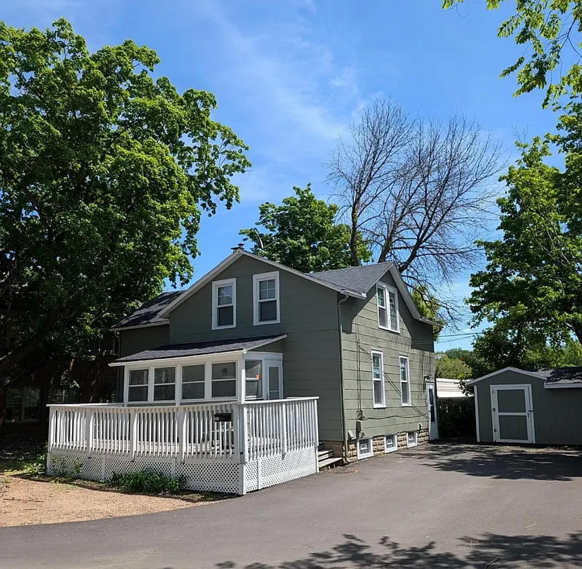 3 bed, 1593 sqft, $2,900 — Photo 1