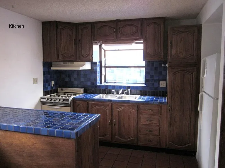 4116 Jackdaw St — Photo 3