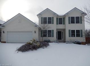 2956 Bridlewood St NW, North Canton, OH 44720