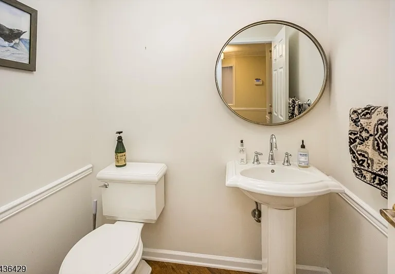 35 Lenox Ct — Photo 6