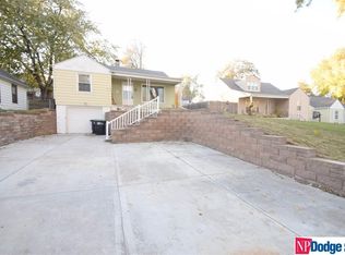 2138 S 48th St, Omaha, NE 68106