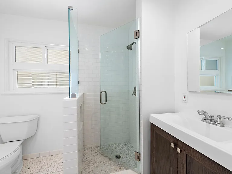 186 Cliff Dr — Photo 16
