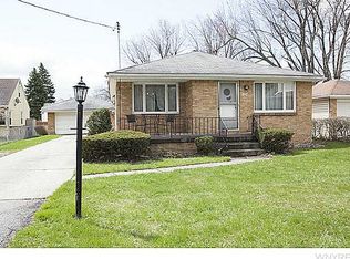 897 Mineral Springs Rd, Buffalo, NY 14224
