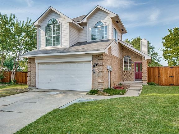 3rd image of 947 Plantation Dr