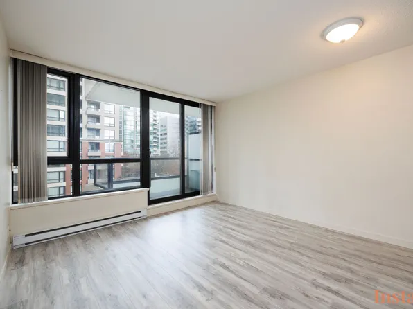 977 Mainland St #603, Vancouver, BC V6B 1T2