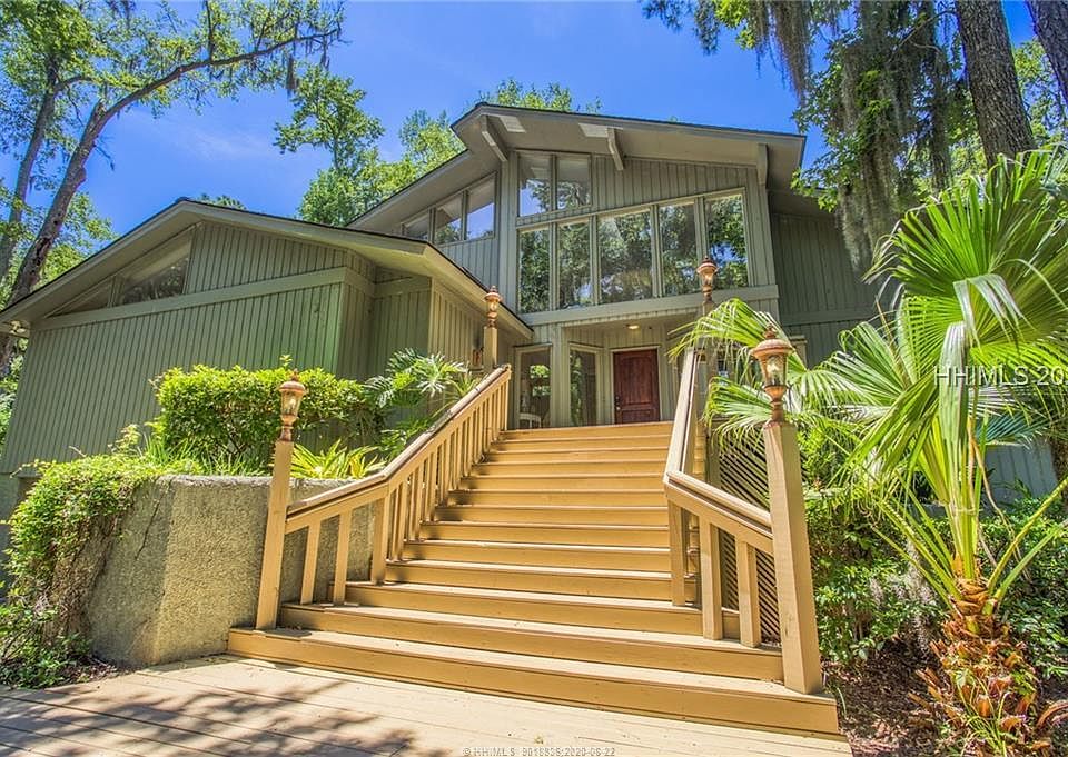 1st image of 30 Plantation Dr