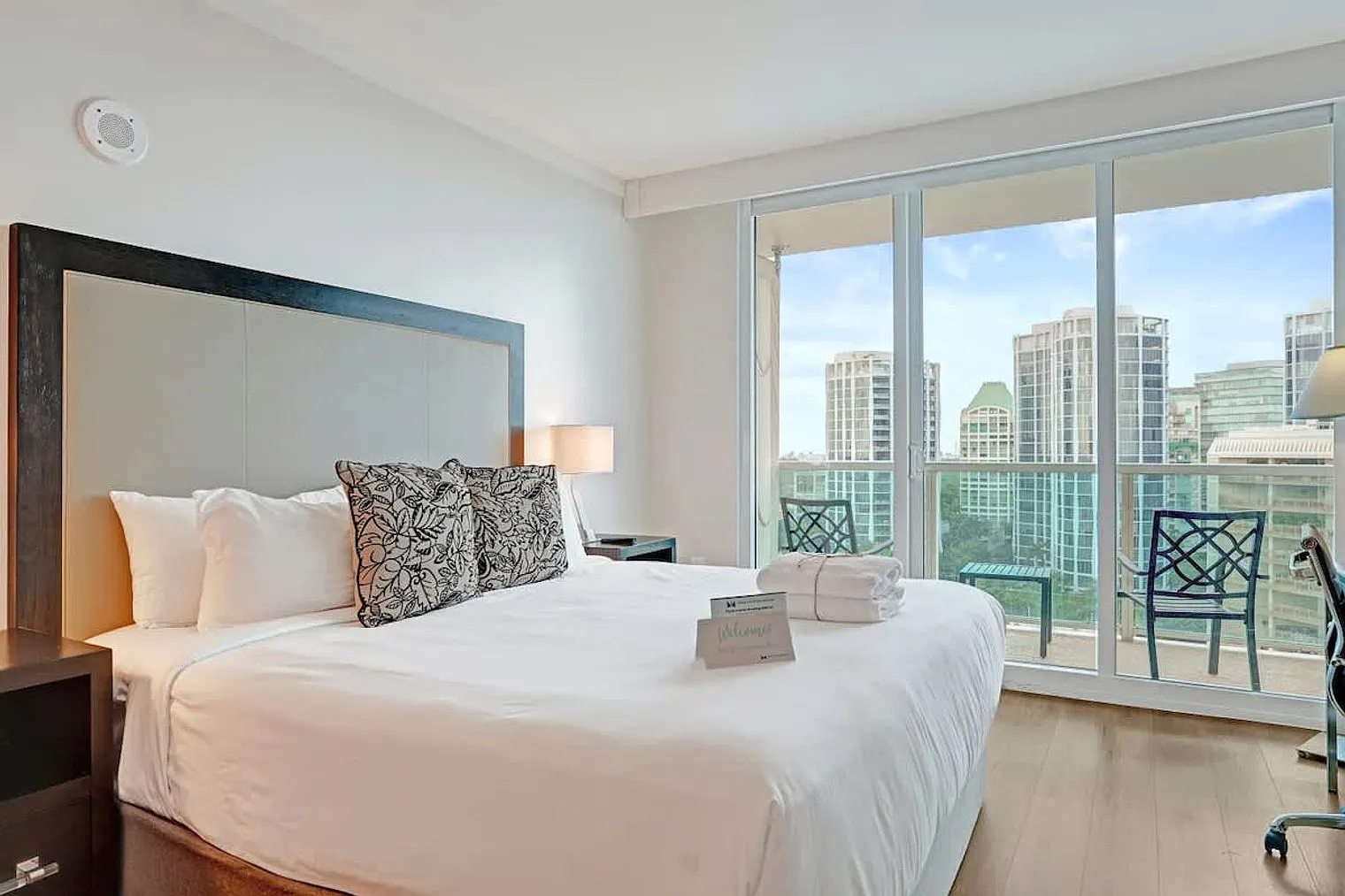Studio, 1.0 bath, 387 sqft, $4,023 — Photo 3