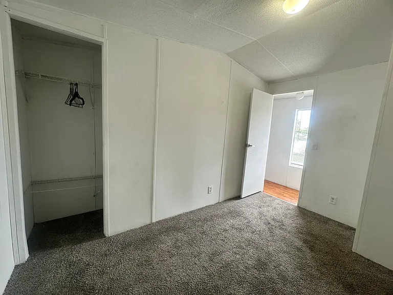 5864 Cartier Rd — Photo 22