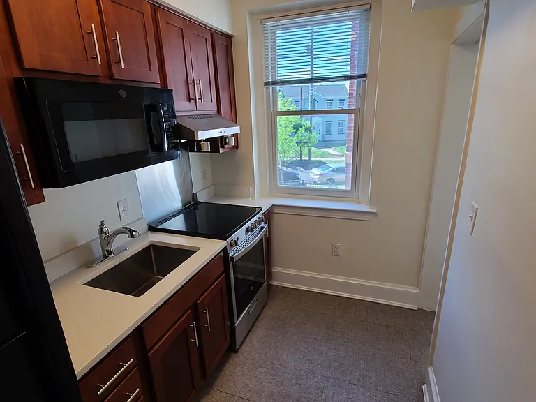 5000-5040 New Hampshire Ave NW #201-1-105 — Photo 5