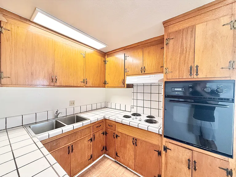 863 Virginia St — Photo 3