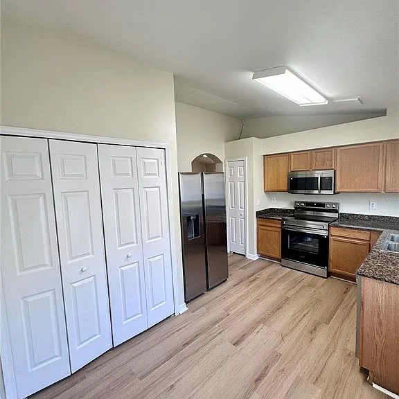 11030 Whittney Chase Dr — Photo 16