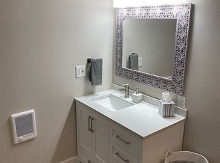 815 Sand Dunes Rd, Moses Lake, WA 98837