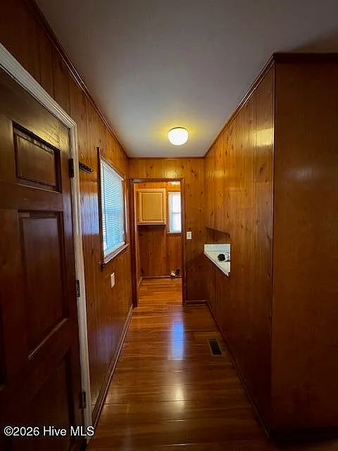 Building Photo - 814 Piner Rd