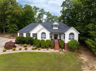 377 Windy Hollow Ln, Soddy Daisy, TN 37379