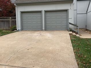 6616 Noland Rd, Shawnee, KS 66216