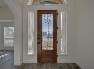 1008 Hummingbird Ln, Forney, TX 75126