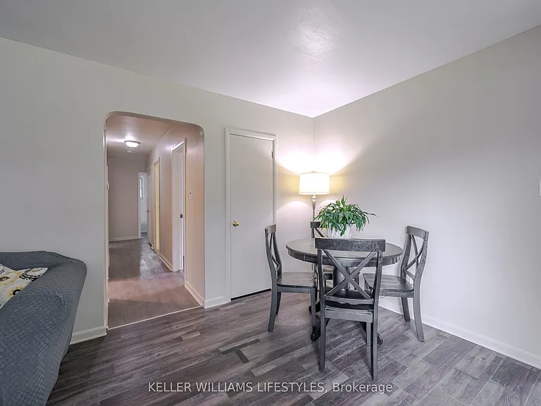 84 Wilson Ave #MAIN — Photo 22