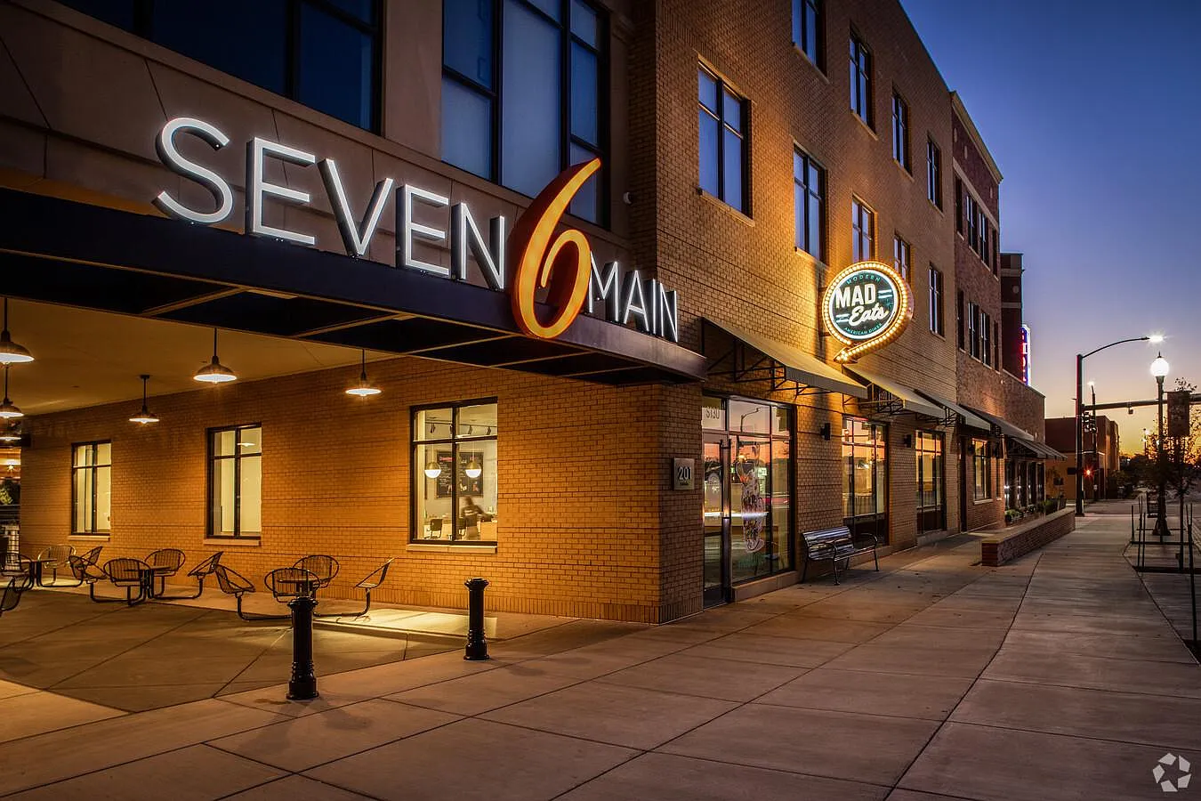 1 bed, 776 sqft, $1,350 — Photo 3