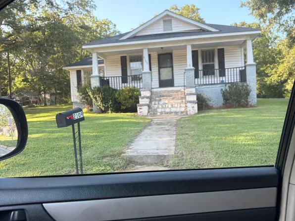 2109 Lane St, Kannapolis, NC 28083