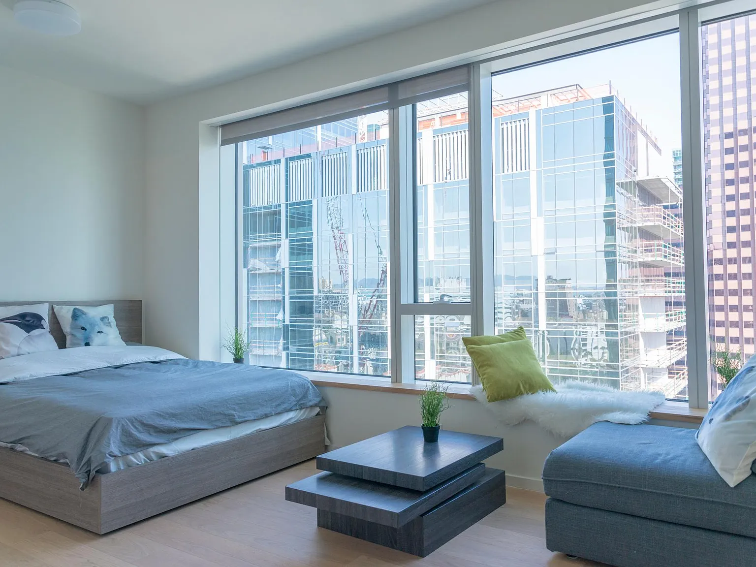 Studio, 480 sqft, $2,450 — Photo 3