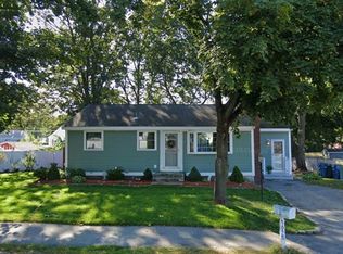 658 Chandler St, Tewksbury, MA 01876