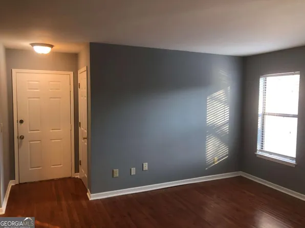 2213 Huntingdon Chase, Sandy Springs, GA 30350