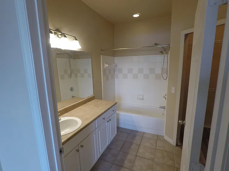 5601 Rosehill Rd #105 — Photo 25