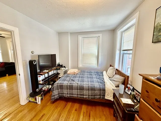 11 Foster St #4 — Photo 14