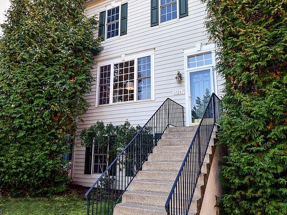 2nd image of 17287 Vaughn Ln