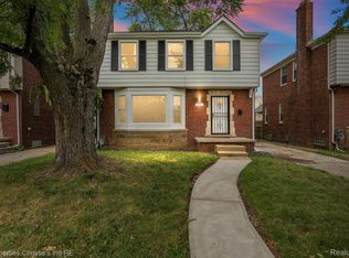 19142 Marlowe St, Detroit, MI 48235