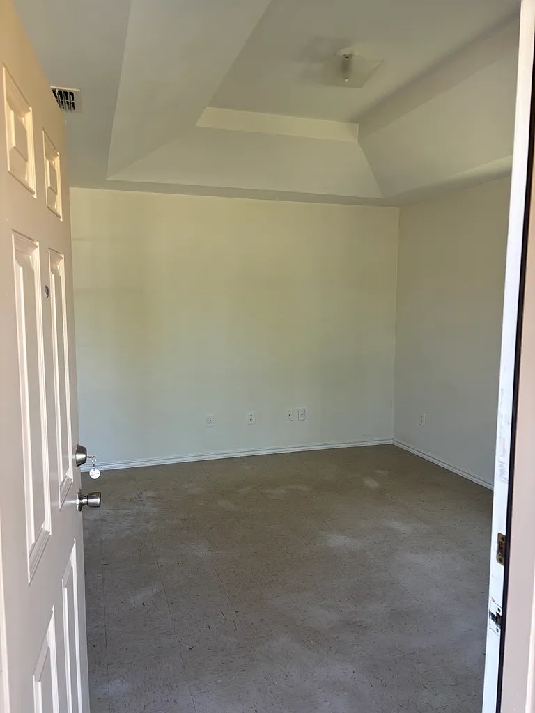 505 Bahama Street - 1 — Photo 4