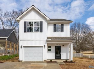 705 Rock St SE, Hartselle, AL 35640