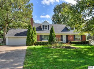 829 S 89th St, Omaha, NE 68114
