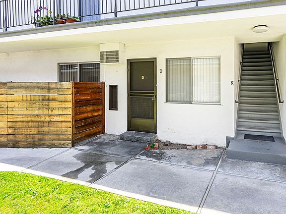4th image of 1035 Melrose Ave APT D