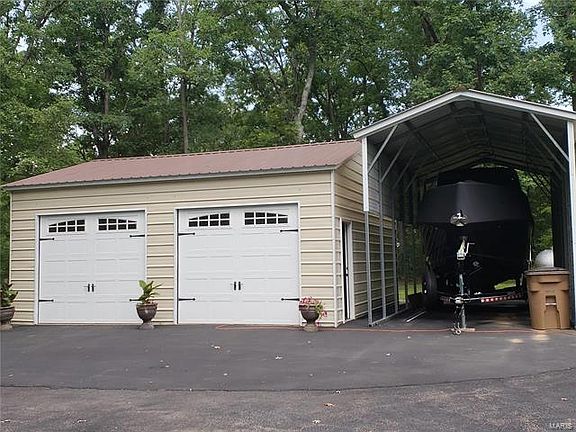 2nd image of 1047 Shadebrook Dr