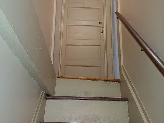 Private Stairwell to Apartment
