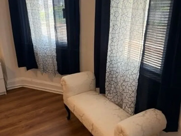 4209 Euclid Ave #2 — Photo 10