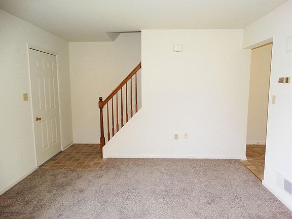 Entrance & Living Room