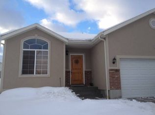 2633 W 4000 S, Roy, UT 84067