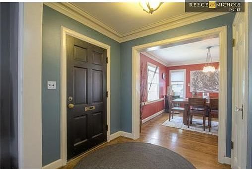 3rd image of 212 W 77th Ter