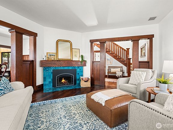 4th image of 1021 N Anderson Street