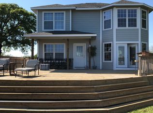 9534 Ocean Dr, Beach City, TX 77523