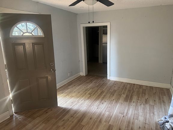 5th image of 542 Topeka Blvd APT 3