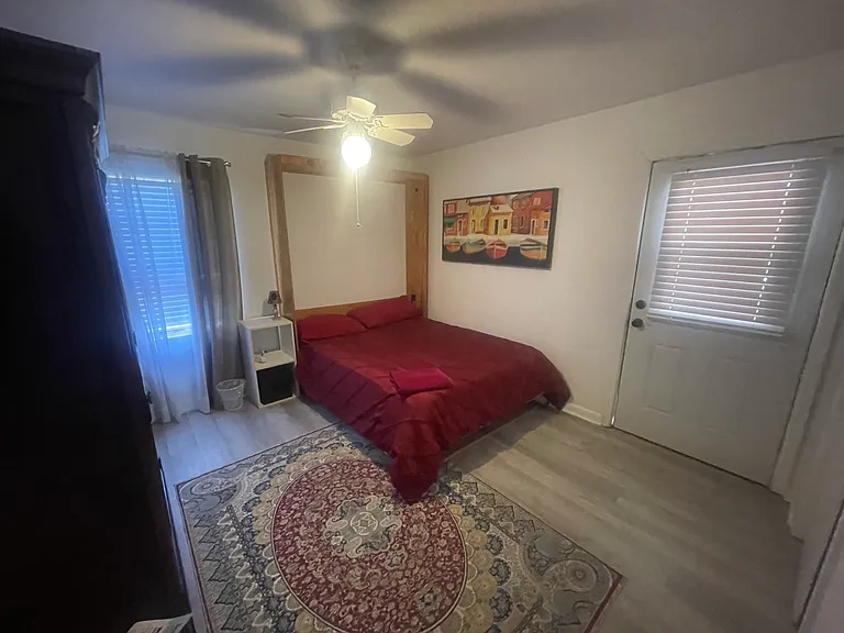 1166 Market St NE — Photo 21