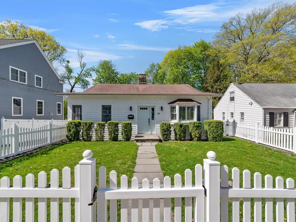 15 Elmore Avenue, Croton-on-Hudson, NY 10520