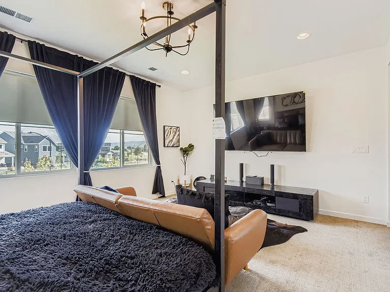 9022 Moondance Dr — Photo 28