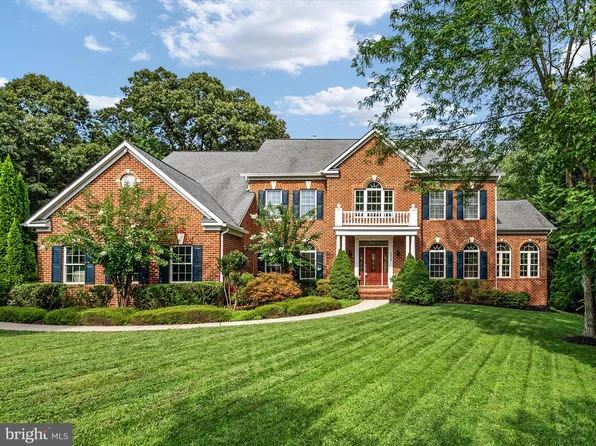 8428 Turnhouse Ct, Pasadena, MD 21122