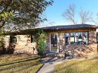 1514 13th Ave S, Grand Forks, ND 58201