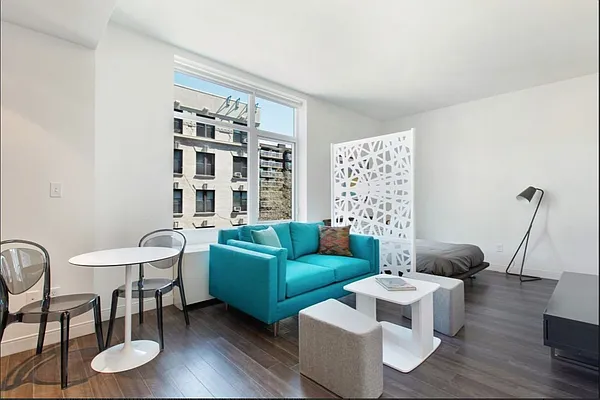 Rented by Compass | media 2