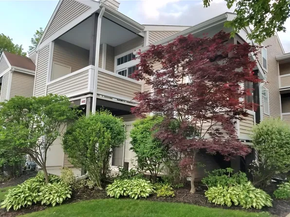 452 Tournament Dr Unit 7, Union, NJ 07083